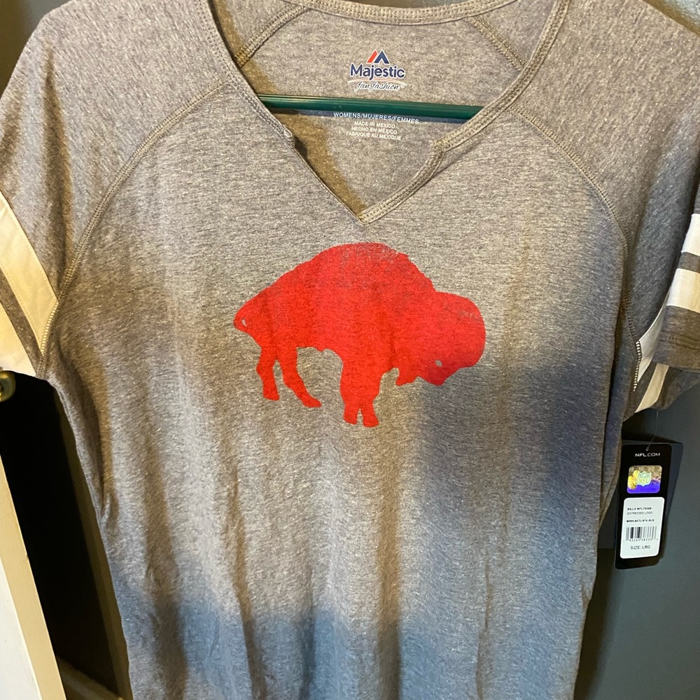 Size L Buffalo Bills Shirt